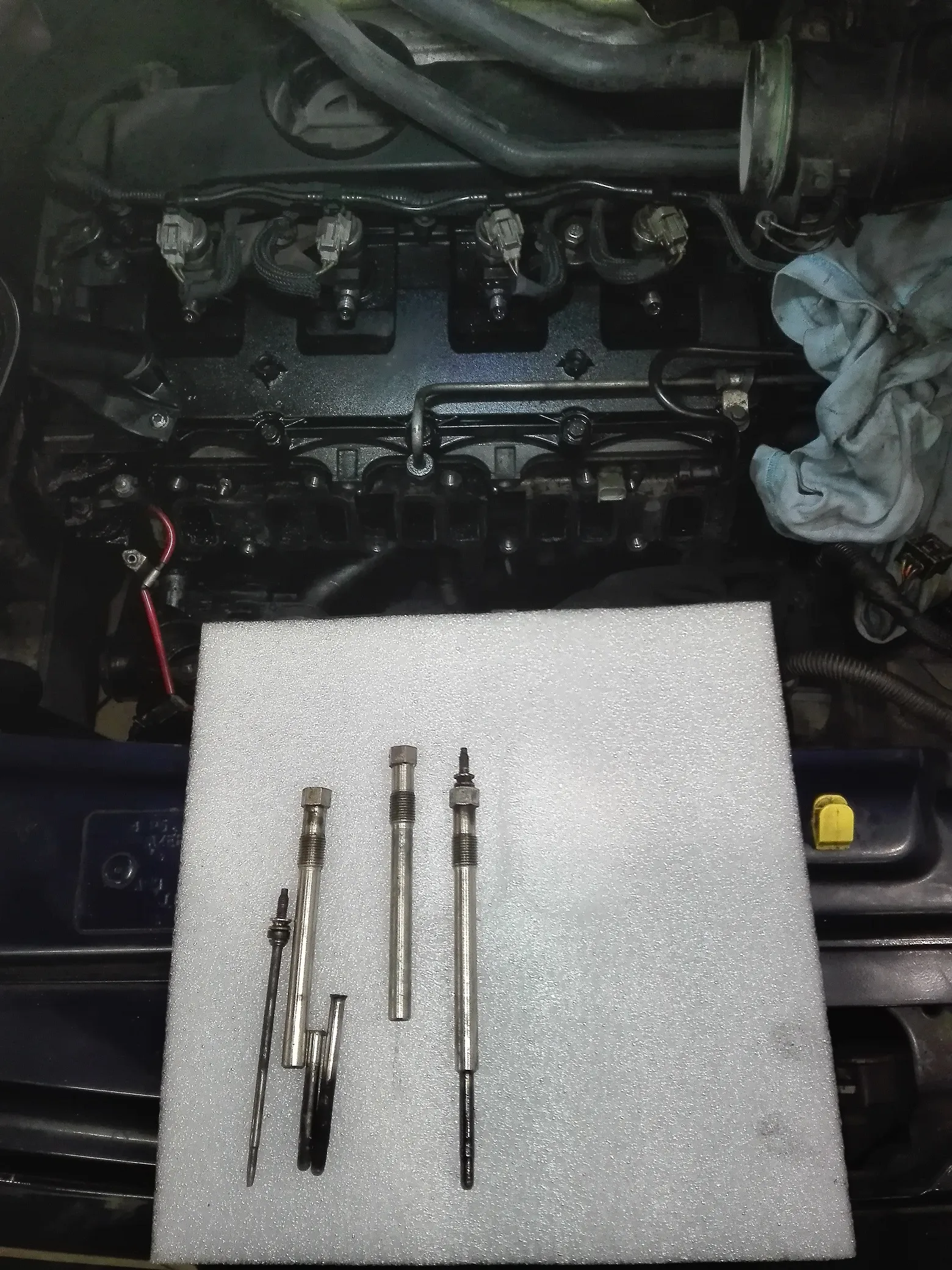 Izzítógyertya kifúrás – Ford Transit 2.2