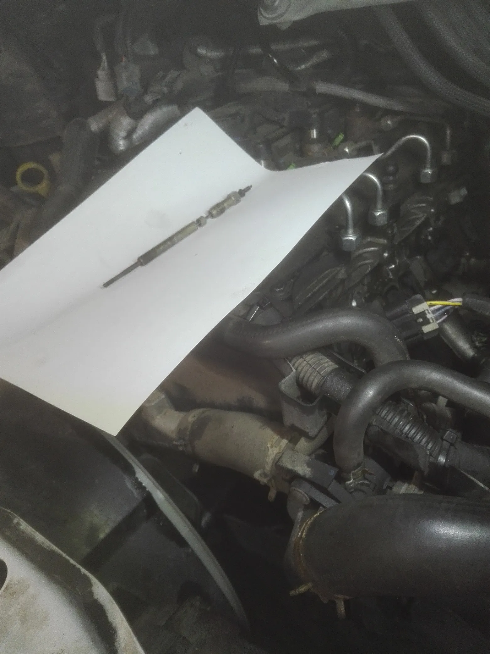 Izzítógyertya kifúrás – Ford transit 2.0