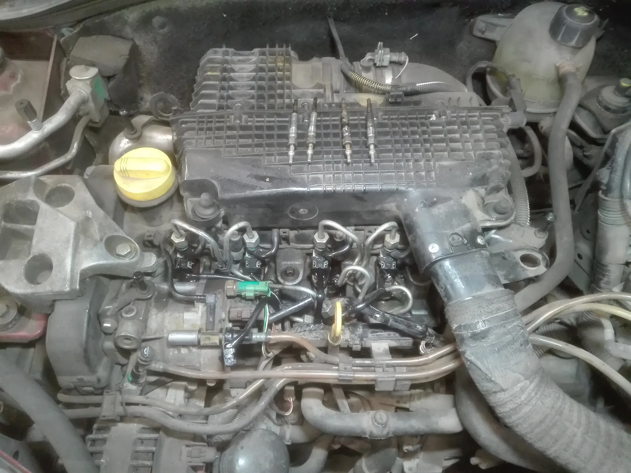 Izzítógyertya kifúrás – Renault Thalia